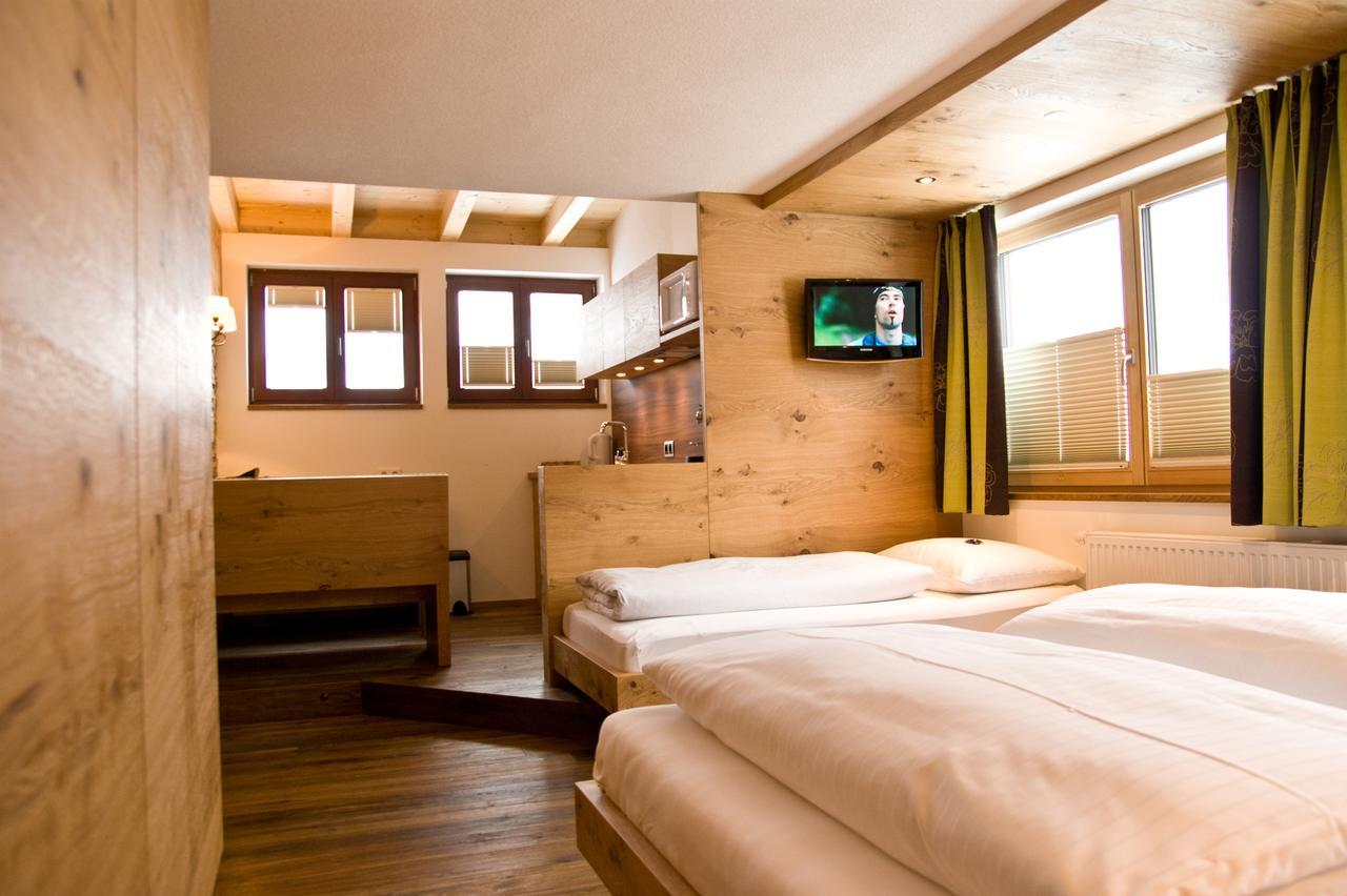 Haus Battisti Hotel Sankt Anton am Arlberg Kültér fotó